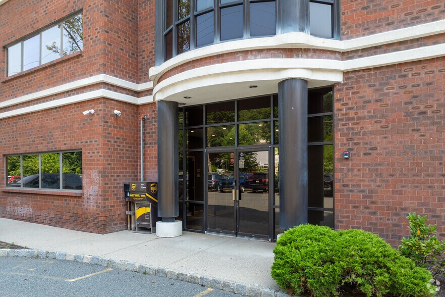 More Photos Of 165 E Main St, Denville Office For Sale