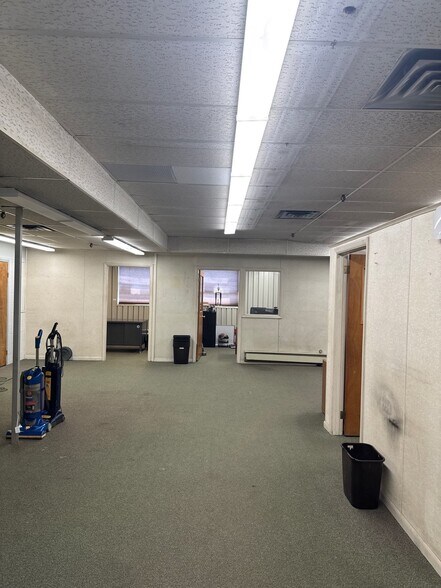 More Photos Of 29 Alice St, Binghamton Warehouse For Sale