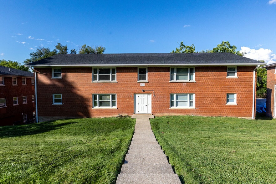 More Photos Of 1909 Cambridge Dr, Lexington Apartments For Sale