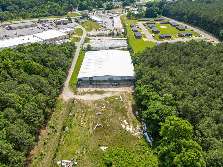 More Photos Of 105-205 Silo Ln, Lavonia Manufacturing For Sale