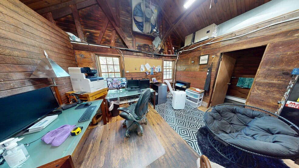 More Photos Of 283 Route 206, Sandyston Freestanding For Sale