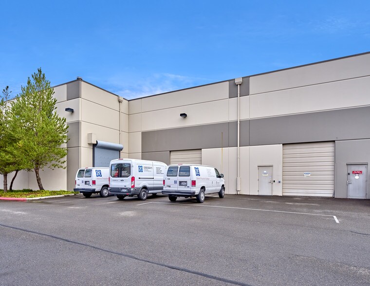 More Photos Of 12125 Harbour Reach Dr, Mukilteo Light Manufacturing For Lease