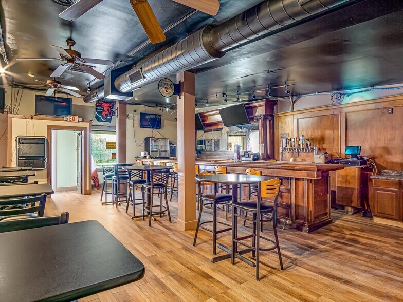 More Photos Of 1818 Sidney St, Saint Louis Specialty For Sale