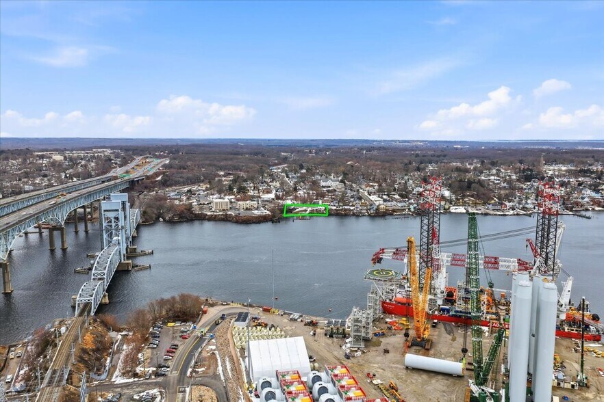 More Photos Of 53 Thames St, Groton Marina For Sale