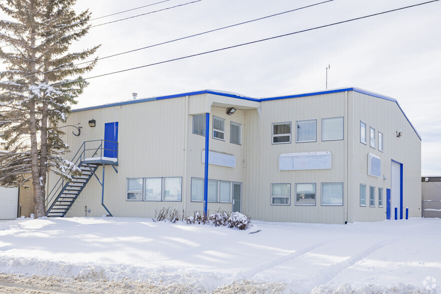 Primary Photo Of 635 36 Ave NE, Calgary Warehouse For Sale