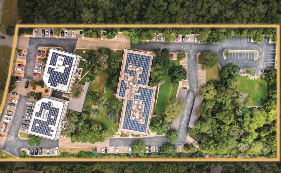 More Photos Of 7004 Bee Caves Rd, Austin Office For Lease