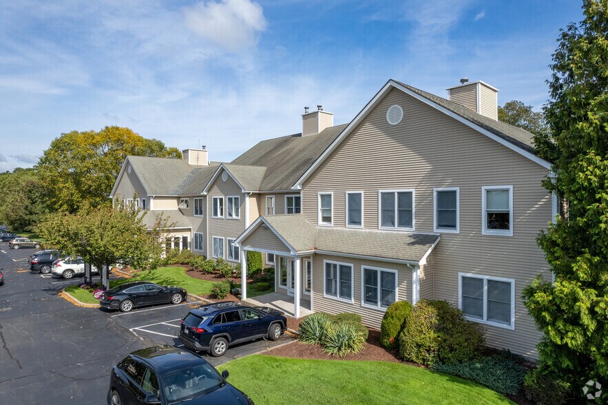 Primary Photo Of 1130 Ten Rod Rd, North Kingstown Medical For Lease