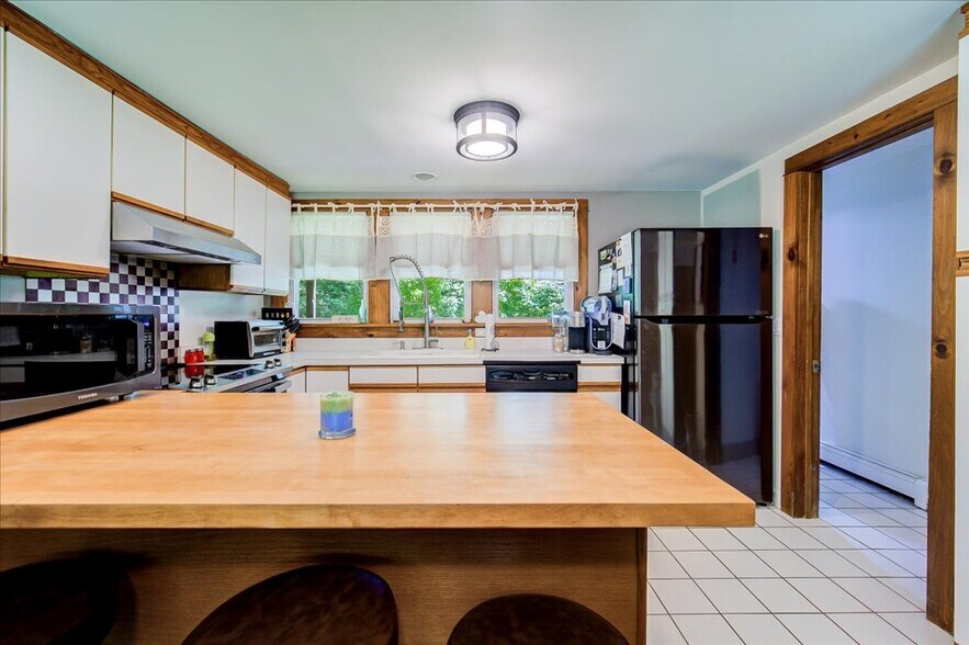 More Photos Of 12 Woodlea Rd, Salt Point Multifamily For Sale