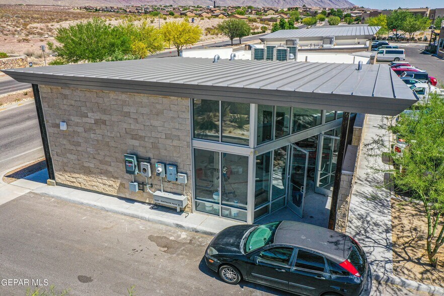 More Photos Of 6301 Northern Pass Dr, El Paso Medical For Sale