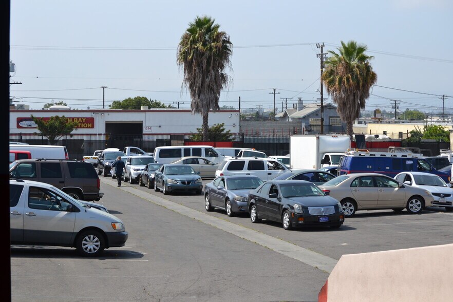 More Photos Of 13210 S Normandie Ave, Gardena Warehouse For Sale