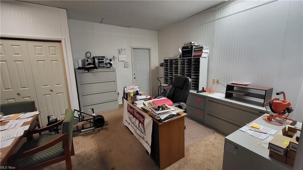 More Photos Of 1335 S Lundy Ave, Salem Self Storage For Sale