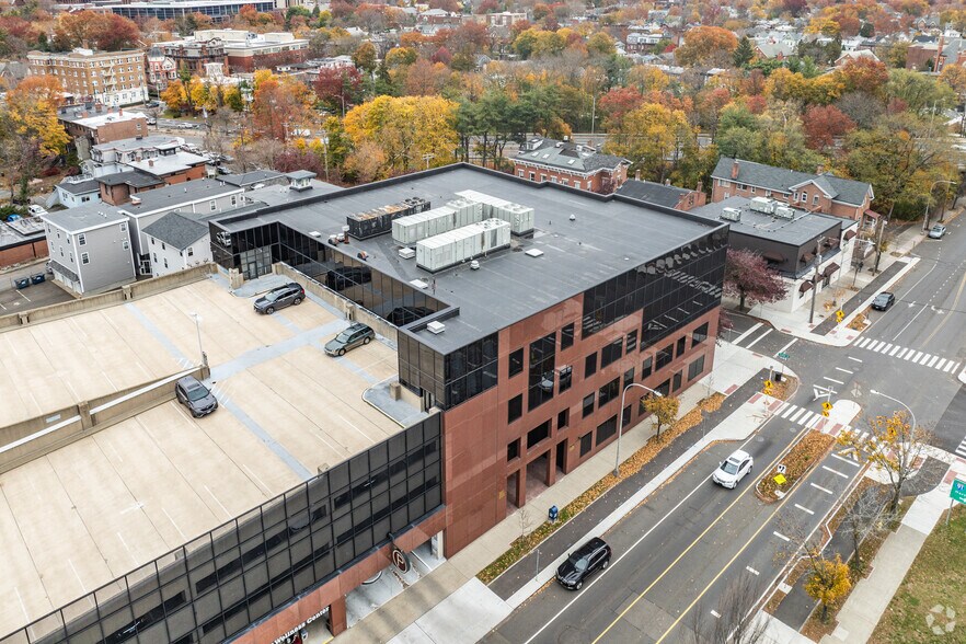 More Photos Of 700 State St, New Haven Office For Lease