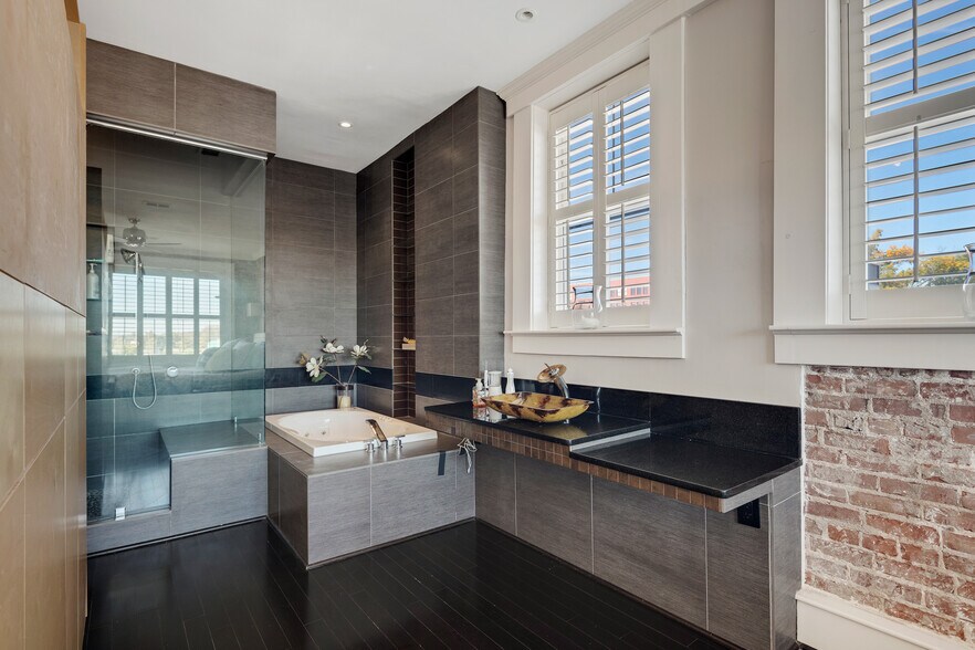 More Photos Of 508-510 S Main St, Memphis Apartments For Sale