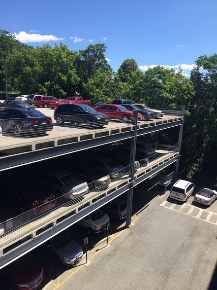 More Photos Of 25 Marston St, Lawrence Medical For Lease