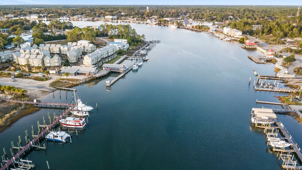 More Photos Of 275 Timber Island Rd, Carrabelle Restaurant For Sale