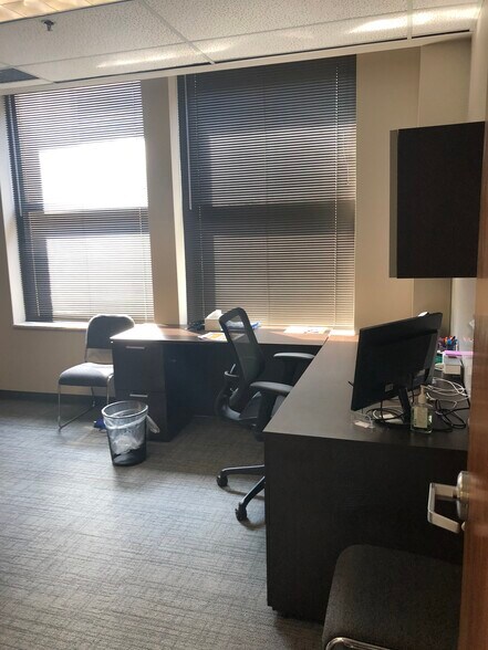 More Photos Of 22 N Front St, Memphis Office For Lease
