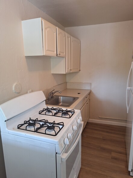 More Photos Of 1220 Sacramento Ave, West Sacramento Apartments For Sale