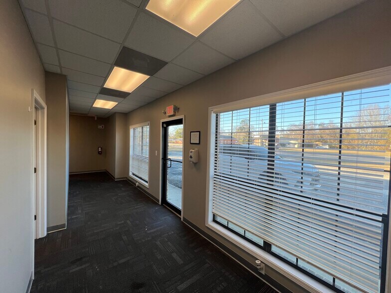 More Photos Of 810 E Craig St, Atmore Medical For Sale