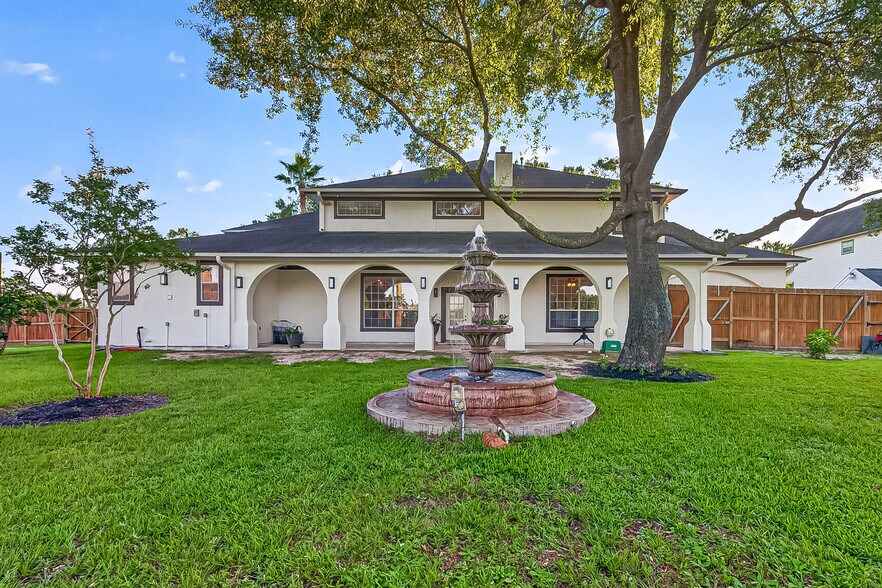 More Photos Of 21832 Rayford Rd, Humble Office For Sale