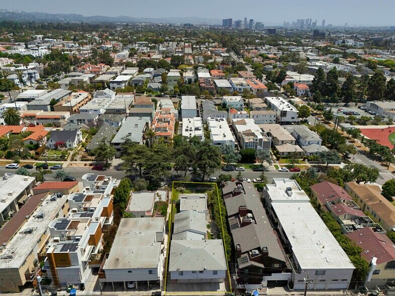 More Photos Of 938 15th St, Santa Monica Apartments For Sale
