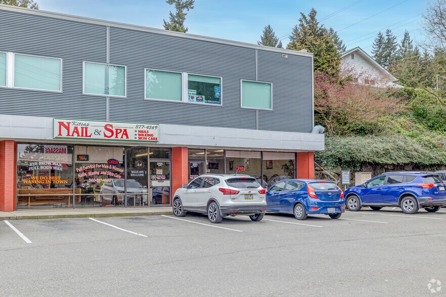 More Photos Of 3721 Kitsap Way, Bremerton Office For Lease