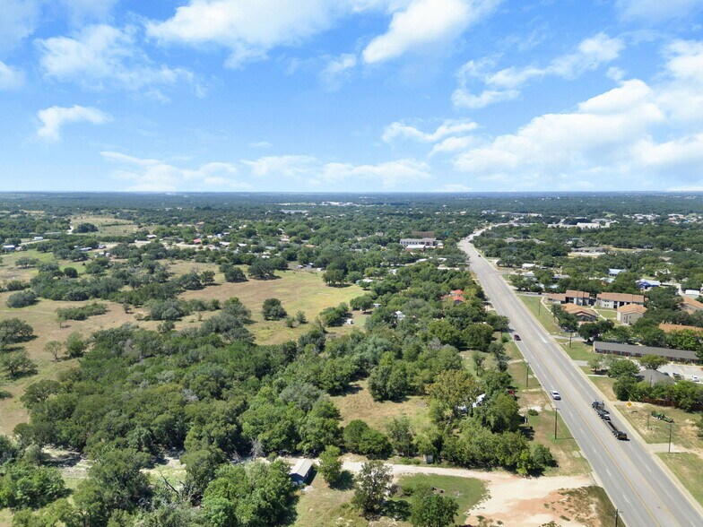 More Photos Of 1404 Central Texas Expy, Lampasas Land For Sale