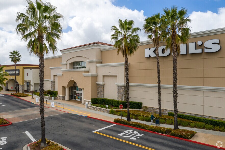 More Photos Of 22331 El Paseo, Rancho Santa Margarita Freestanding For Lease