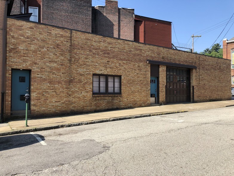 More Photos Of 3 Walnut St, Pittsburgh Light Manufacturing For Lease