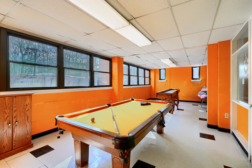 More Photos Of 541 Marshall Rd SW, Vienna Religious Facility For Sale