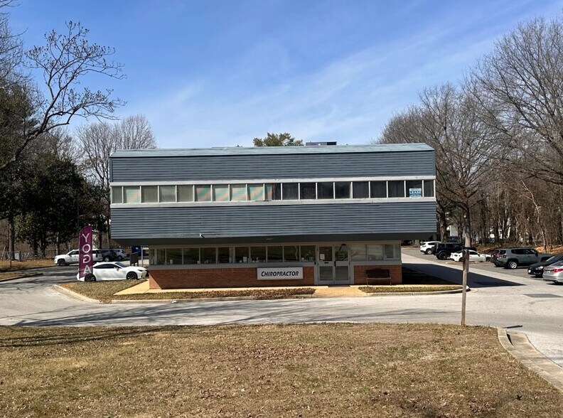 Primary Photo Of 530 College Pky, Annapolis Office For Sale