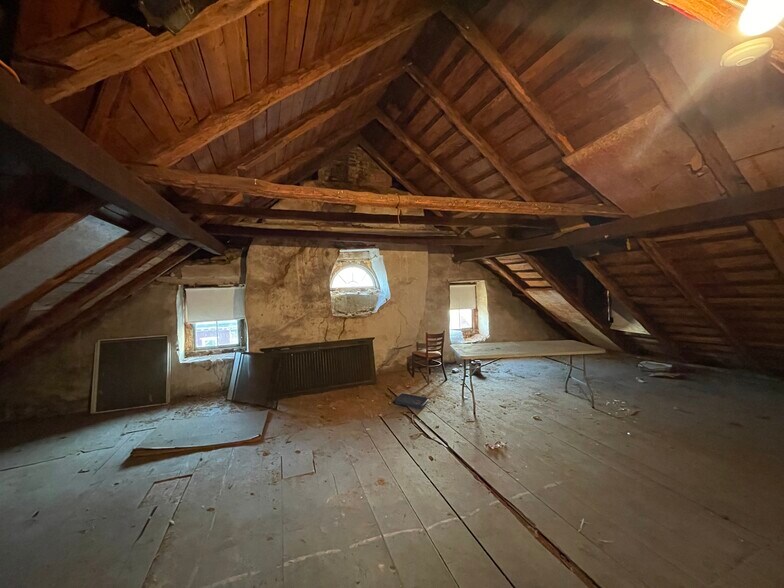 More Photos Of 298 Old Bowers Rd, Mertztown Restaurant For Sale