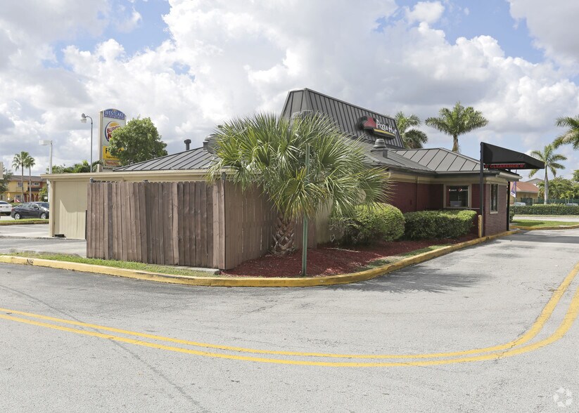 More Photos Of 7333 SW 152nd Ave, Miami Restaurant For Sale