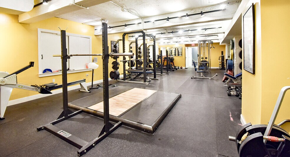 More Photos Of 1325-1327 14th St NW, Washington General Retail For Sale