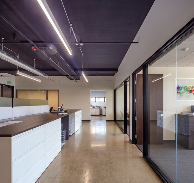 More Photos Of 7919 Folsom Blvd, Sacramento Office For Lease