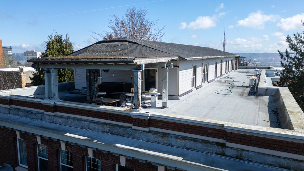 More Photos Of , Tacoma Multifamily For Sale