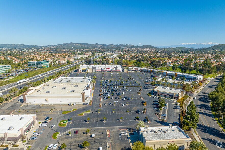 More Photos Of 39815-39875 Alta Murrieta Dr, Murrieta Unknown For Lease