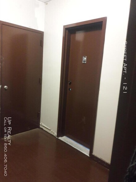 More Photos Of 12-16 Groton St, Hartford Apartments For Sale