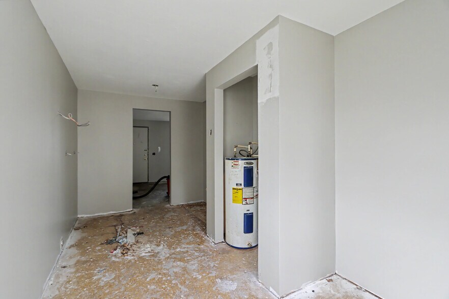 More Photos Of 318 Rae Ct, Willard Apartments For Sale