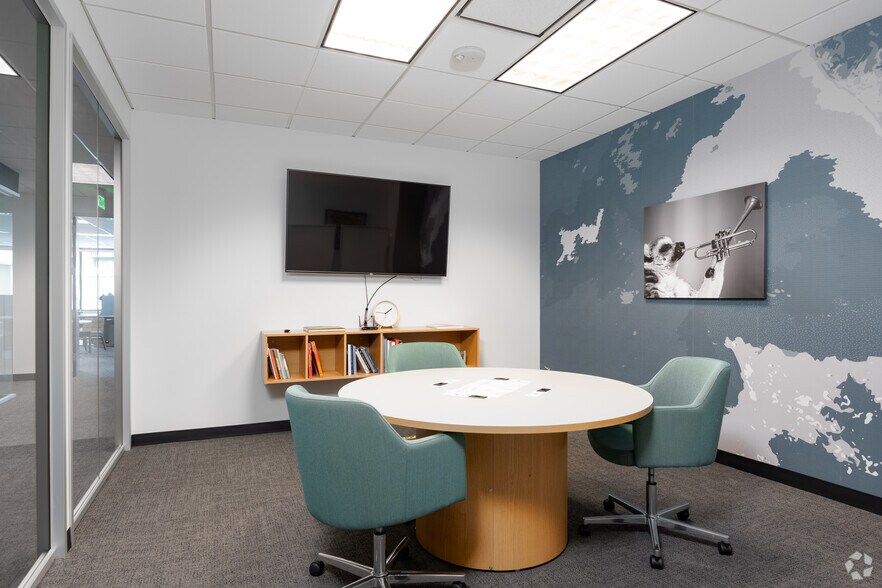 More Photos Of 600 Stewart St, Seattle Office For Lease