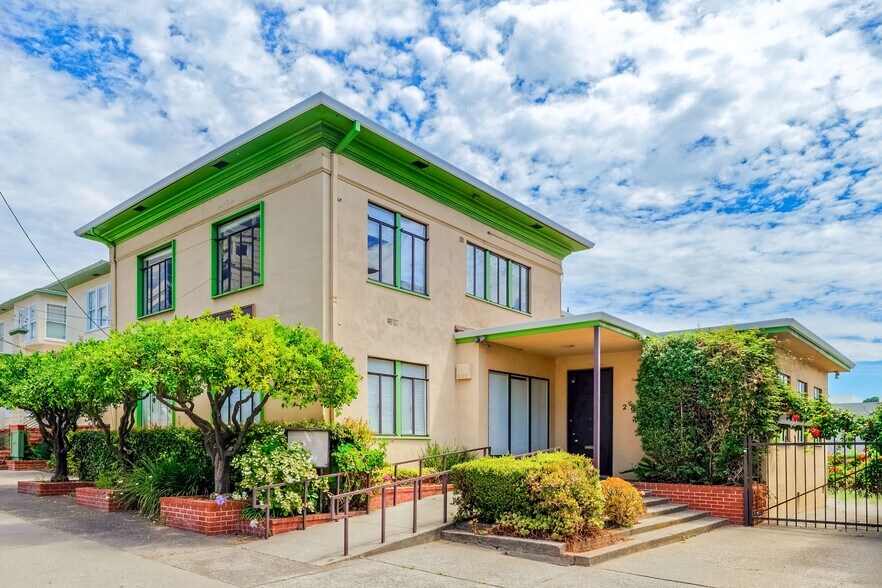 More Photos Of 2944 Webster St, Oakland Office For Sale