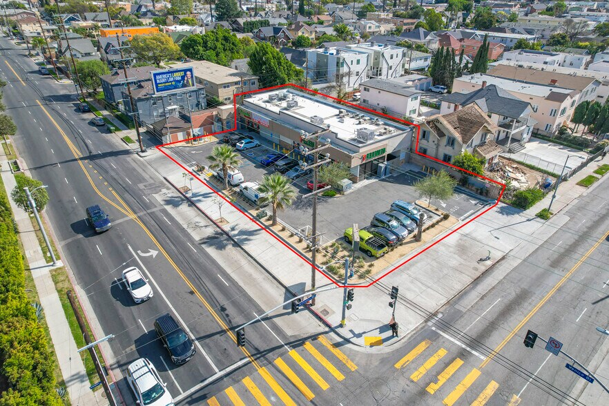 More Photos Of 2580 Venice Blvd, Los Angeles Convenience Store For Lease