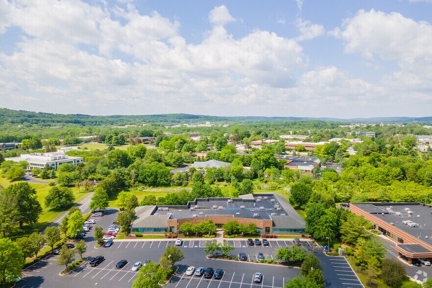 More Photos Of 100 Campbell Blvd, Exton Office For Lease