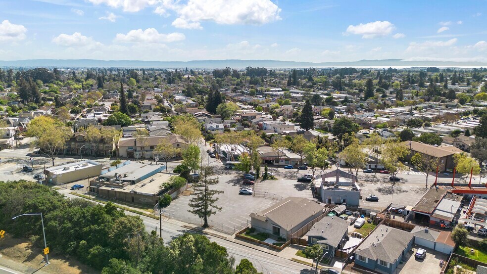More Photos Of , San Leandro General Retail For Sale
