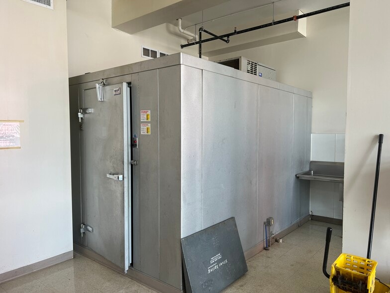 More Photos Of 112 E Erie St, Albion Office For Lease