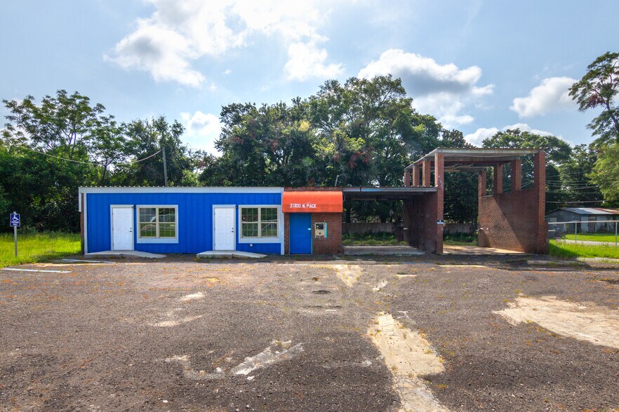 More Photos Of 2000 N Pace Blvd, Pensacola Auto Dealership For Sale