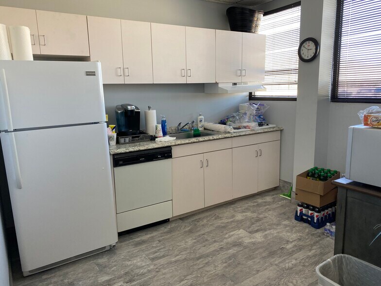 More Photos Of , Chestnut Ridge Office For Sale