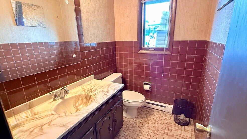 More Photos Of 7242 Bradley St, Lake Tomahawk Office For Sale