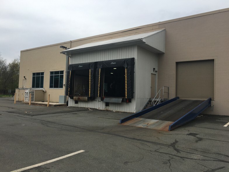 More Photos Of 370 Sullivan Way, Ewing Manufacturing For Lease