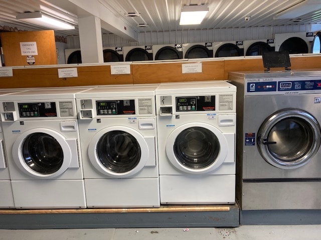 More Photos Of 507 River Rd, Dawson Carwash For Sale