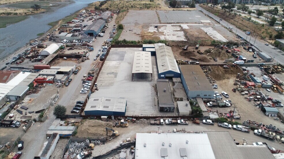 More Photos Of 1313 Armstrong Ave, San Francisco Warehouse For Lease